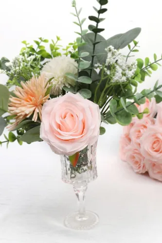 Vista 4 de LVEFIT 12 rosas artificiales de seda con tallo largo para bodas, despedidas de soltera, fiestas, decoración del hogar Blush