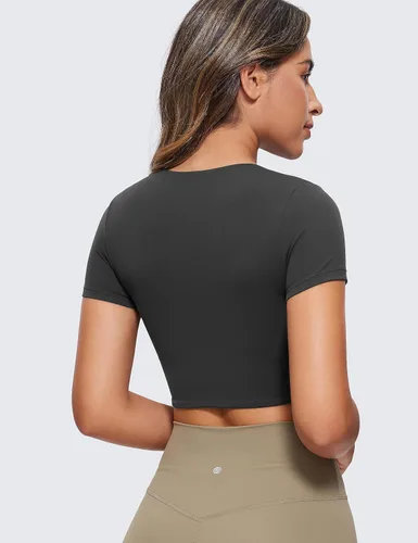 Vista 2 de CRZ YOGA Butterluxe - Camiseta corta de manga corta con doble forro para mujer, cuello redondo, casual, para entrenamiento, bonita camiseta básica