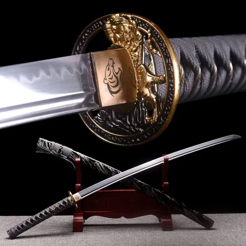 Vista 3 de Espada Katana Hecha a Mano, Espada Samurai Japonesa de Acero al Carbono T10, Templada en Arcilla, Espiga Completa, 40.5 Pulgadas/103 cm