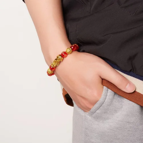 Vista 4 de Aksiqee Pulsera de buena suerte Feng Shui Pulsera Pixiu para mujeres y hombres, Pi Yao con personaje Sagin Pixiu para protección puede traer suerte