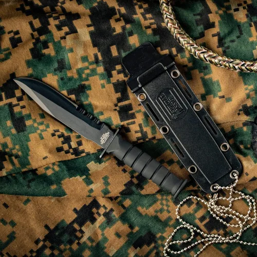 Vista 2 de Cuchillo táctico de cuello, con cuchilla fija, Serie MT-632. 6 pulgadas en total. De Mtech USA