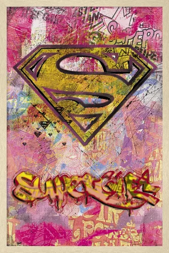 Vista 7 de Trends International DC Comics - Supergirl Wall Poster, 14.725" x 22.375", Barnwood Framed Version