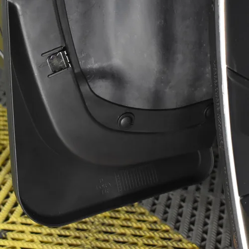 Vista 6 de Kit de Accesorios de Repuesto de Tornillos Tesla - Retenedores de Guardabarros para Modelo Y, 3, S, X