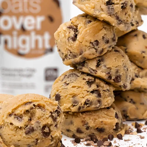 Vista 5 de Oats Overnight - Chocolate Chip Cookie Dough - Batido de desayuno alto en fibra, vegano, con 20 g de proteína, sin gluten, sin OGM
