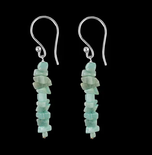 Vista 2 de Aretes colgantes de piedra caida de Tiendaita natural para mujeres y niñas, aretes de gancho colgantes de cristal colorido para gota de chakras