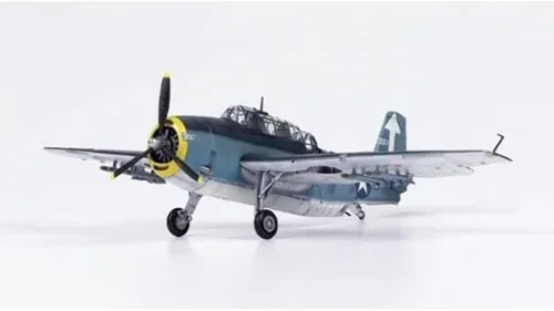 Vista 6 de Academy Hobby Model Kits Avión a escala : Kits de aviones y jets, 1/48 TBM-3 USS Bunker Hill