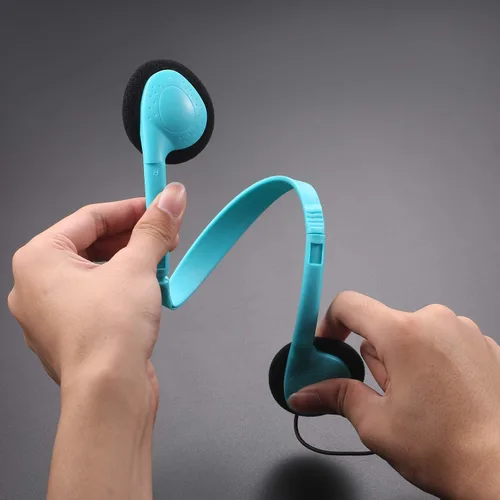Vista 4 de CN-Outlet Auriculares para niños para el aula a granel multicolor, paquete de 5, auriculares al por mayor para niños, perfectos para escuelas