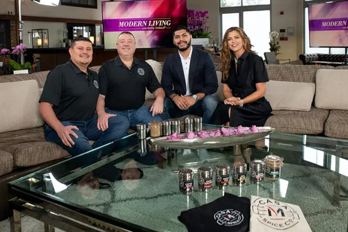 Vista 9 de Casa M Spice Co Pecking Order Condimento para aves de corral • Muy bajo en sodio • Sin MSG • Sin gluten • Apto para dieta cetogénica • Especias