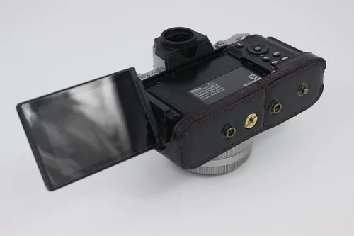 Vista 9 de Funda Z fc Zfc, BolinUS hecha a mano de piel sintética para cámara de cuerpo completo para Nikon Z fc Zfc con versión de apertura inferior de lente