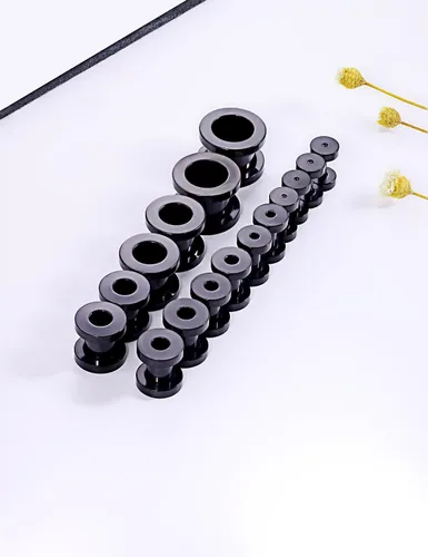 Vista 4 de Cisyozi 14G 12G 8G 6G 4G 2G 0G 00G Kit de estiramiento de calibre de oreja Acero quirúrgico Tamaño Mezcla Tornillo Túnel Calibres Tapones Pendientes