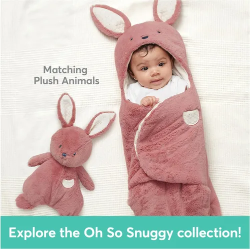 Vista 8 de GUND Baby Oh So Snuggly Bunny Manta Envolvente, Manta Envolvente de Felpa con Capucha para Bebé para Recién Nacidos, Rosa/Crema, 26 pulgadas