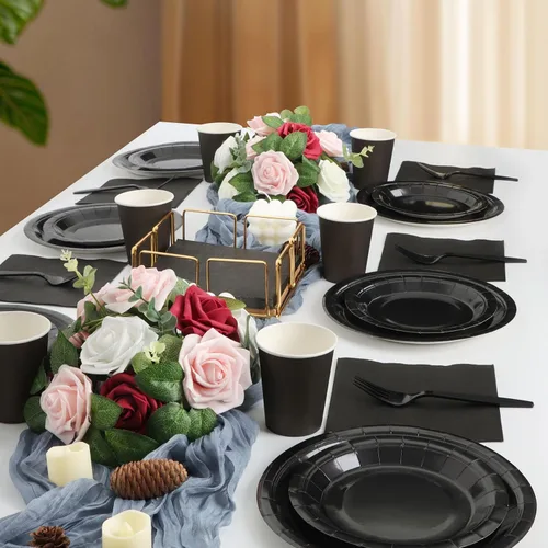 Vista 6 de Platos y servilletas de papel negro, platos desechables para fiestas, incluye platos de 7 y 9 pulgadas, tazas, servilletas, tenedores, suministros