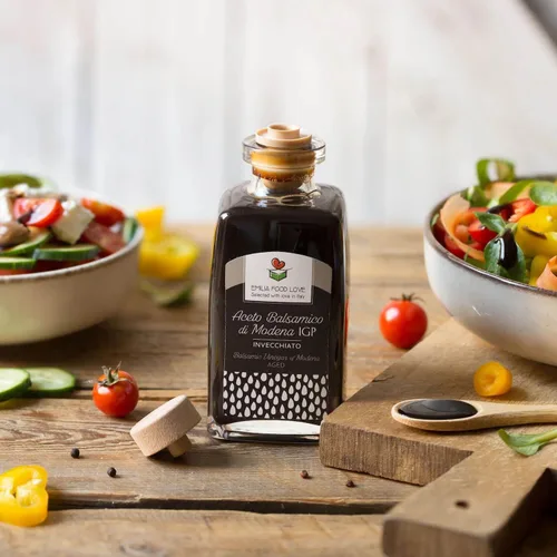 Vista 2 de Vinagre Balsámico de Módena IGP Envejecido 8.5 fl.oz (8.5 fl oz) - Hecho en Italia - EMILIA FOOD LOVE - Aceto Balsamico di Modena IGP