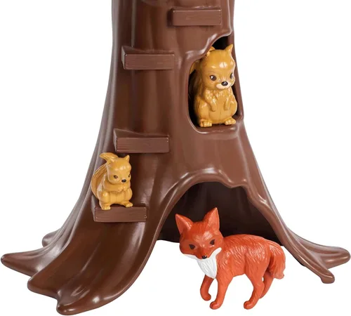 Vista 4 de Muñeca Barbie veterinaria y juego, tema de rescate de animales con 8 figuras de vida silvestre, casa en el árbol, estación de cuidados, puente