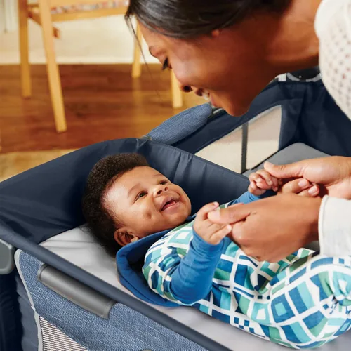 Vista 4 de Graco® Pack 'n Play® Simple Solutions™ Corralito, Cam