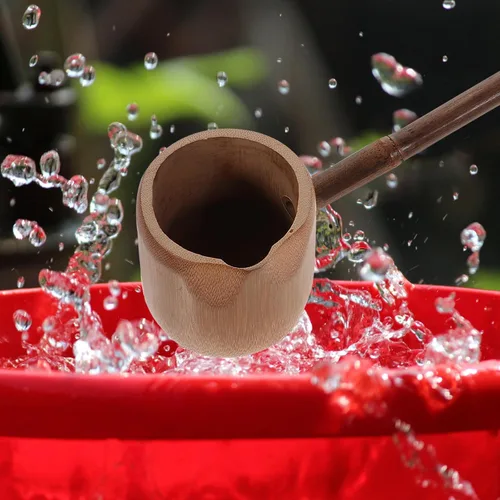 Vista 8 de DOITOOL Cucharón de agua de madera Cucharón de mango largo Dipper de agua ing Scoop Bailer japonés de bambú Cuchara para ceremonia de té Jardín