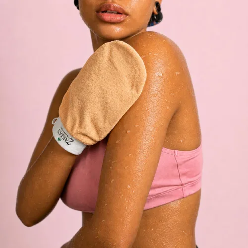 Vista 7 de Guantes exfoliantes originales Kessa, paquete económico (2 unidades), color beige, microdermoabrasión en casa, elimina la piel muerta no deseada