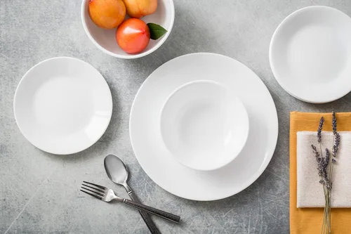 Vista 4 de Corelle Vitrelle - Juego de vajilla de servicio de 18 piezas para 6 piezas, color blanco escarcha de invierno y Vitrelle de 28 onzas, juego de 6