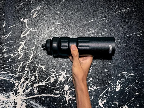 Vista 6 de SIGG - Botella de agua deportiva - WMB Sports Black - Con tapa deportiva de 3 etapas - Fabricado en Suiza - A prueba de fugas - Ligero - Metal