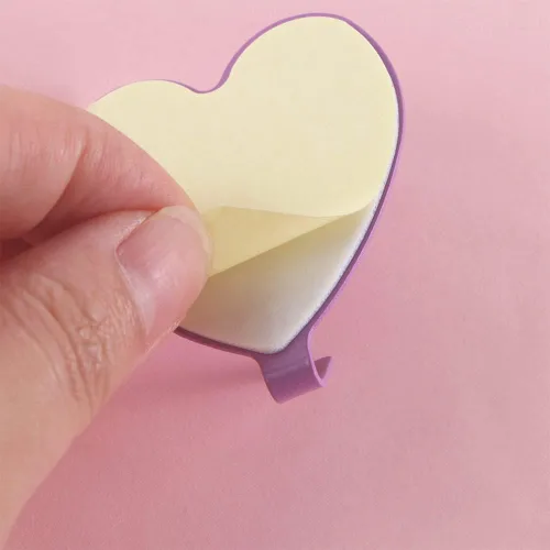Vista 4 de Gancho de pared autoadhesivo en forma de corazón, gancho para puerta, ganchos decorativos fuertes de acero inoxidable para cocina y baño