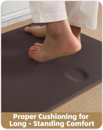 Vista 4 de Color&Geometry - Alfombra antideslizante para cocina Marrón