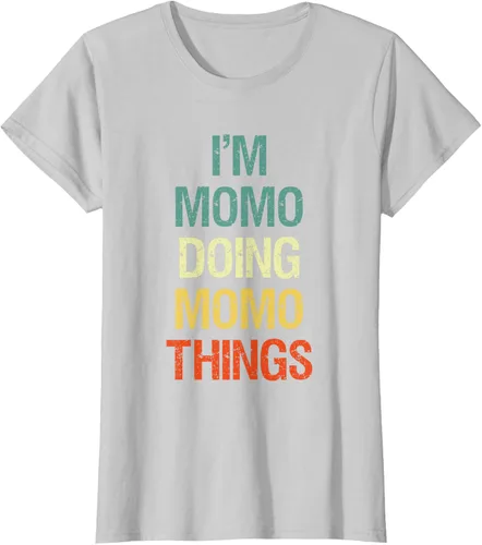 Vista 23 de I'M Momo Doing Momo Things - Camiseta de regalo con nombre personalizado, Negro, S