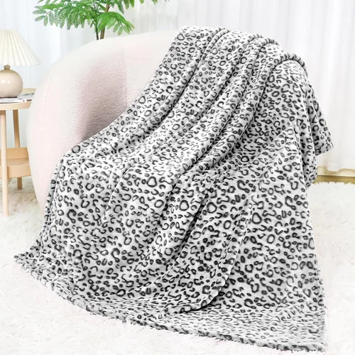 Vista 18 de SEEGU - Manta blanca y negra, 40 x 50 pulgadas Soft Warm Cozy, For Car Seat Stroller Travel, Home Room Bedroom Decor, All Seasons, Birthday Gifts