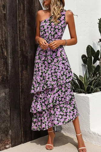 Vista 2 de PRETTYGARDEN Vestido de verano floral para mujer, casual, de un hombro, escalonado, con volantes, a media pierna, vestido bohemio para la playa