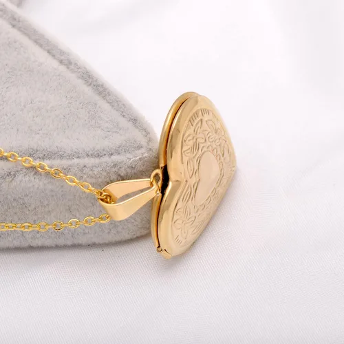 Vista 4 de Paialco Collar con colgante de medallón en forma de corazón de acero inoxidable para mujer
