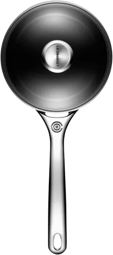 Vista 3 de Le Creuset Cacerola PRO antiadherente endurecida con tapa de vidrio, 2 cuartos de galón.