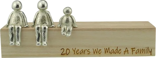 Vista 2 de Idea del 20 aniversario – 20 años que hicimos un adorno de metal familiar – Elige tu combinación familiar (1 niño)