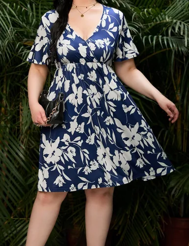 Vista 4 de ShopWonder Vestido de talla grande para mujer, con cuello en V, acampanado, largo hasta la rodilla, vestido de fiesta, minivestido de fiesta