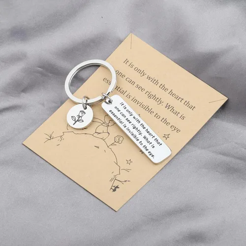 Vista 4 de WUSUANED Llavero con cita de príncipe pequeño, regalos inspiradores, corazón que puede ver correctamente el regalo esencial para los amantes