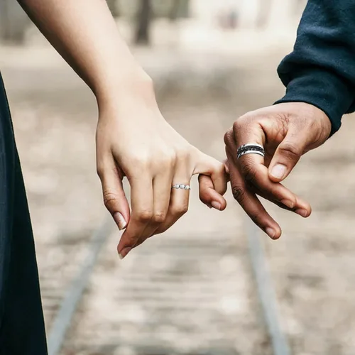 Vista 4 de Anillos para ansiedad para mujeres, hombres y niños, anillo de ansiedad para hija, meditación, anillo giratorio para aliviar el estrés y la ansiedad