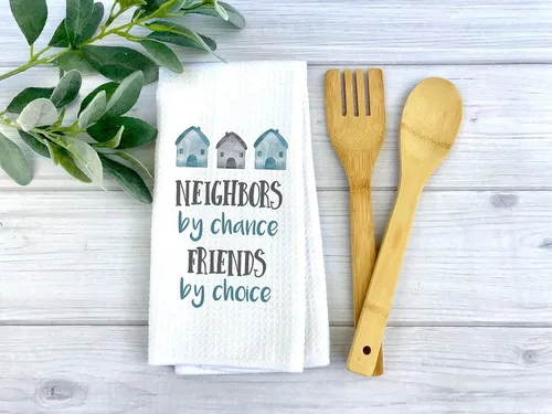 Vista 2 de CANARY ROAD Neighbors By Chance Friends By Choice - Toalla de cocina Toalla de cocina de tejido de gofre Regalo para el vecino que se muda