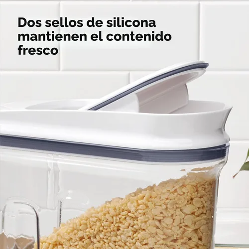 Vista 4 de OXO Good Grips Dispensador de Cereales Hermético POP Grande (4.5 Qt)