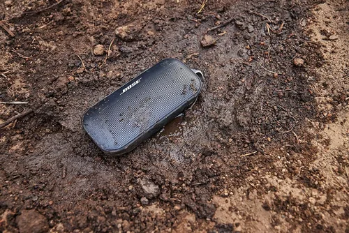 Vista 7 de Bose SoundLink Flex - Altavoz portátil Bluetooth inalámbrico, impermeable, para viajes al aire libre, color negro (renovado)