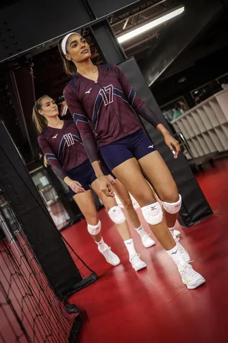 Vista 7 de Mizuno Pantalón corto de voleibol con entrepierna elevada de 4 pulgadas para mujer