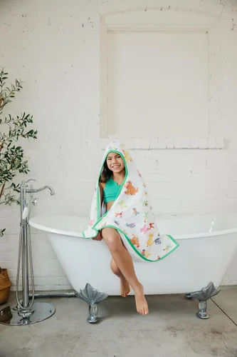 Vista 123 de Copper Pearl Toallas de baño con capucha, toallas de baño de tela de rizo de primera calidad con capucha, bolsillos y diseños geniales, ideales