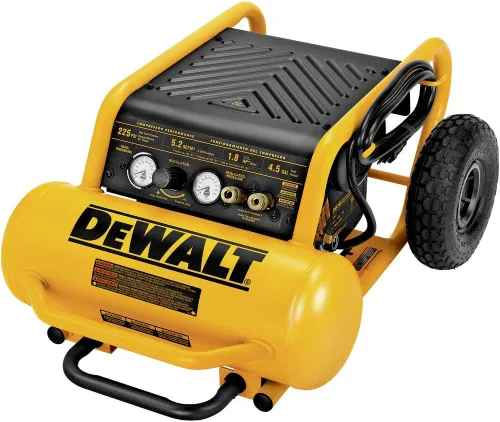 Vista 3 de DEWALT Compresor de aire, 225-PSI máximo, transporte de mano con ruedas, 4-1/2 galones (D55146)