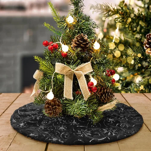 Vista 33 de Faldones de Felpa para Árbol de Navidad, 24 pulgadas, Lujosa Cubierta de Base de Árbol de Navidad de Piel Sintética Negra con Copos de Nieve Dorados