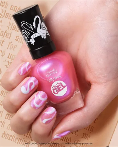 Vista 7 de Sally Hansen Miracle Gel x The School for Good and Evil Collection - Can't Settle, Won't Settle - 0.5 onzas líquidas