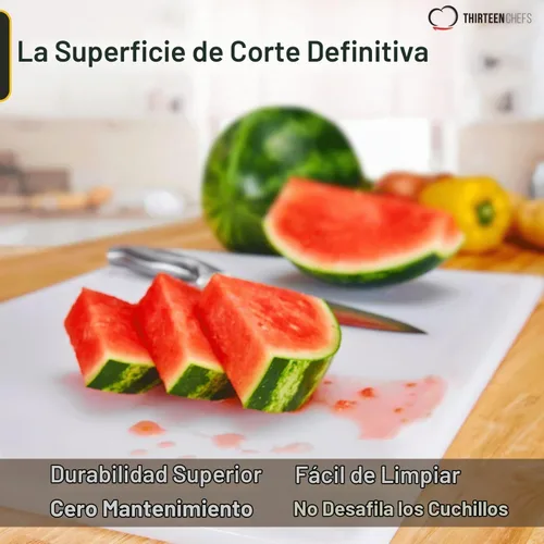 Vista 2 de Tabla de corte de plástico de Thirteen Chefs - 18 x 12 x 0.5 pulgadas, grado profesional HDPE, aprobada por NSF, tamaño grande y apta para Blanco