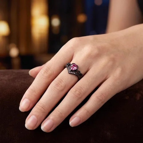 Vista 2 de Marimor Jewelry Anillo de moda de corazón de acero inoxidable negro con circonita rosa de corte redondo para mujer, talla 5-10