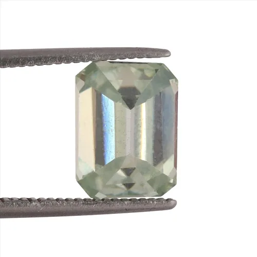 Vista 3 de Moissanita verde de calidad superior 3.00 quilates brillante corte esmeralda moissanita para la fabricación de colgantes de anillo, Gema, Moissanita