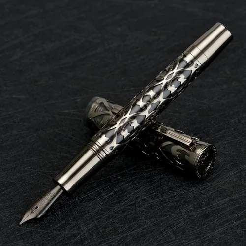 Vista 4 de HONG DIAN D1 - Pluma estilográfica de pistones de punta extra fina y suave, esqueleto hueco negro mate y resina con juego de estuche de metal