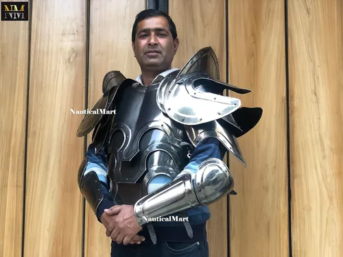 Vista 2 de NauticalMart Conquest Warcrafted Armour Plata/Negro Talla única