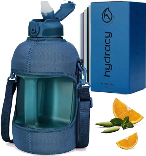 Vista 23 de Hydracy Botella de agua de plástico Tritan de 2.3 L sin BPA con correa de hombro ajustable, tapa a prueba de derrames y práctica boquilla de Lus