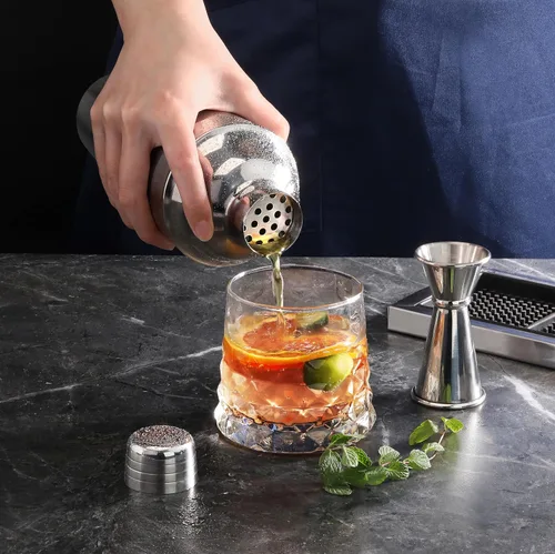 Vista 9 de New Star Foodservice 48414 Coctelera de acero inoxidable, 25 oz