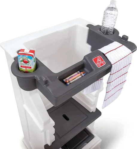 Vista 6 de Step2 Mobile Helper, taburete y soporte de torre para niños pequeños, altura ajustable y almacenamiento integrado, pies antideslizantes, incluye